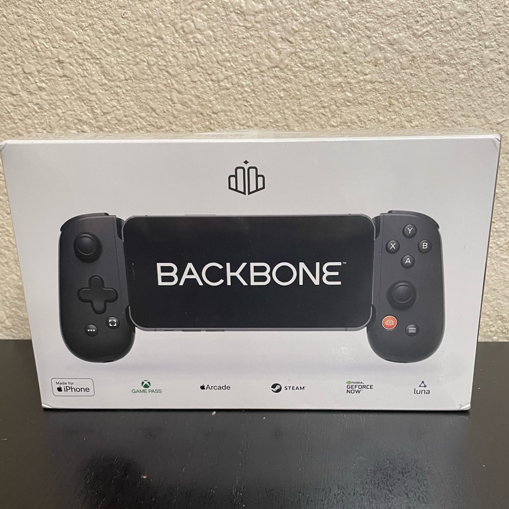 Backbone One NEW